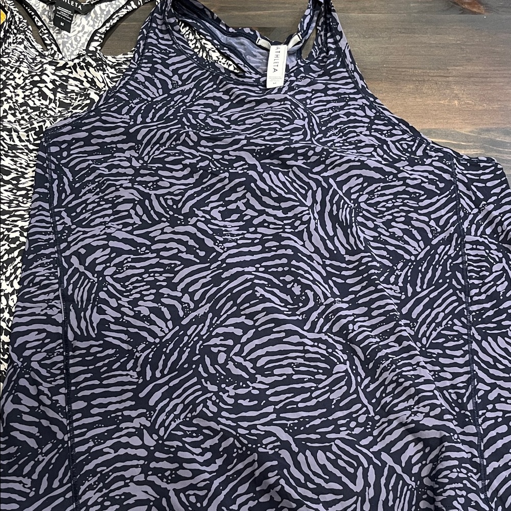 Athleta Women's ultimate train printed racerback Tanks Yellow, Black, and Blue - Picture 5 of 8